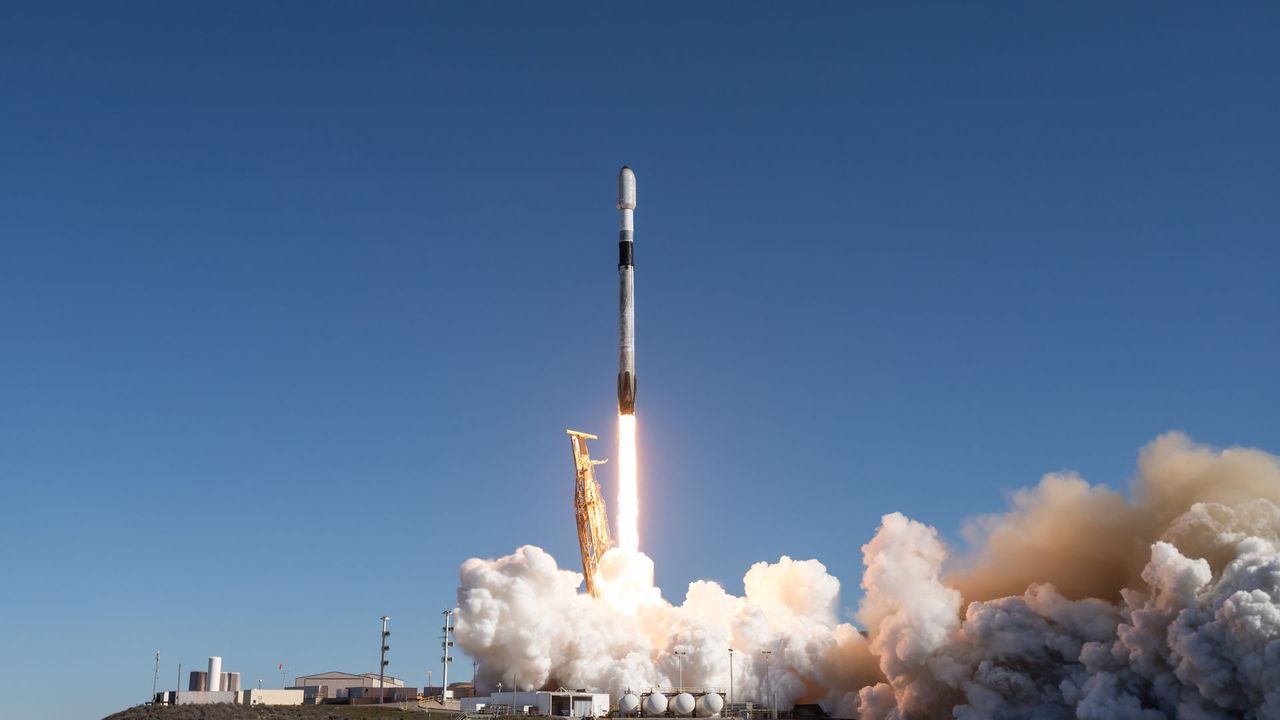 ICEYE Launches Four SAR Satellites, Elevates UAE's Space Tech